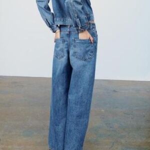 ZARA High Rise Seamless Wide Leg Jeans